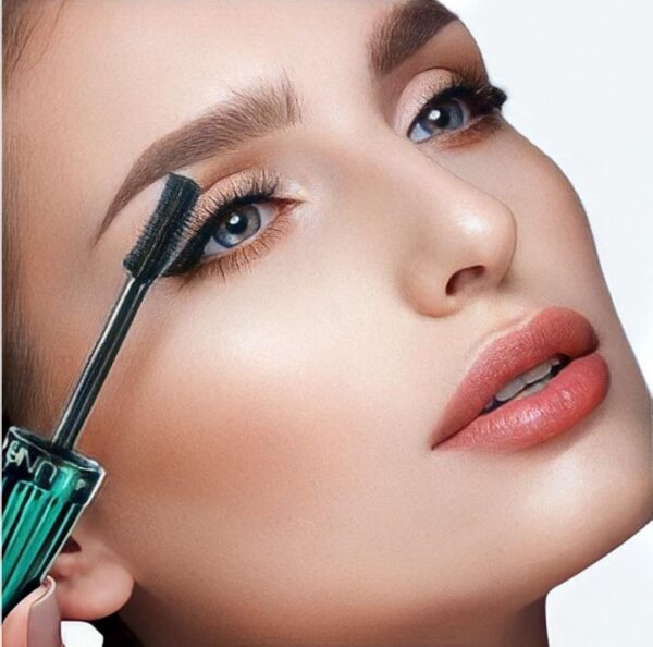 WhatsApp-Image-2023-03-09-at-5.24.54-PM.jpeg Luna Argan Oil Extra Lashes Mascara