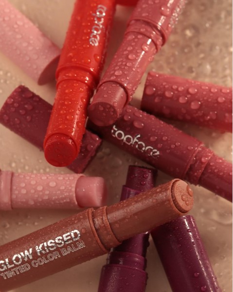 Topface Glow Kissed Tinted Color Balm – Hydrating Lip Tint | So Much Egypt Topface Glow Kissed Tinted Color Balm – Hydrating Lip Tint | So Much Egypt