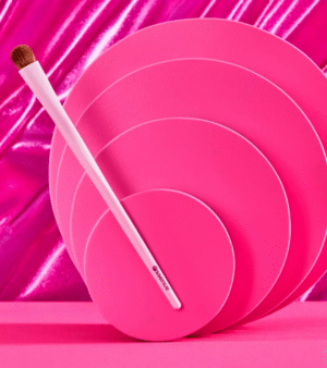 Essence Eyeshadow Brush | So Much Egypt